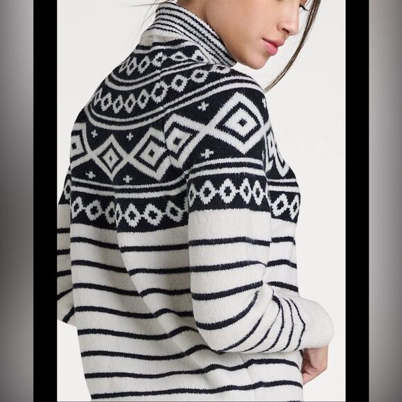 Black & White‎ Fair Isle Striped Funnel Neck Sweater - Picture 8 of 8